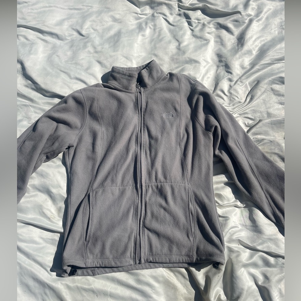 Women’s North Face fleece